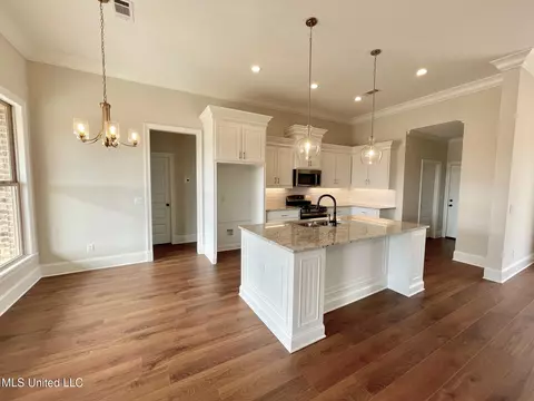 Kitchen - 200 Azure Dr, Canton, MS 39046 photo 2 of 5