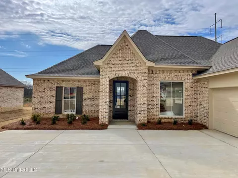 Exterior - 200 Azure Dr, Canton, MS 39046 photo 2 of 4