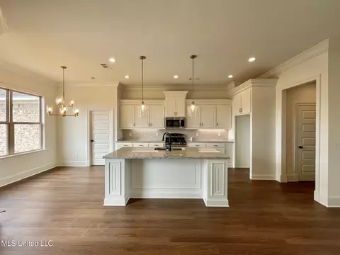 Kitchen - 196 Azure Dr, Canton, MS 39046 photo 1 of 3