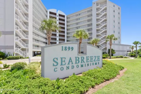 1899 Beach Blvd #504, Biloxi, MS 39531