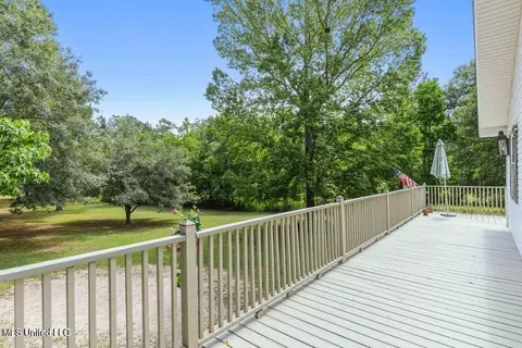 15557 Dobson Rd, Biloxi, MS 39532 photo 5