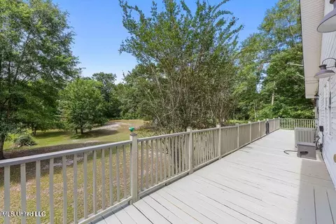 15557 Dobson Rd, Biloxi, MS 39532 photo 7