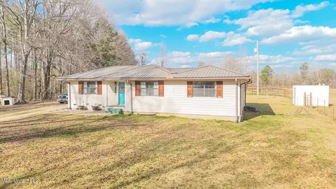Exterior - 110 Cody Barton Ln, Braxton, MS 39044 photo 2 of 4