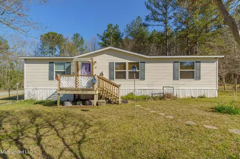 150 Pine Tree Rd, Magee, MS 39111