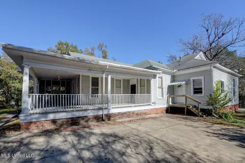 2720 Poplar Springs Dr, Meridian, MS 39305