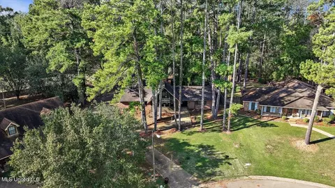 View/Area - 121 Yorkshire, Jackson, MS 39212 photo 12 of 12