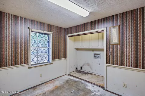 Other - 121 Yorkshire, Jackson, MS 39212 photo 8 of 13
