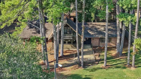 Other - 121 Yorkshire, Jackson, MS 39212 photo 2 of 13