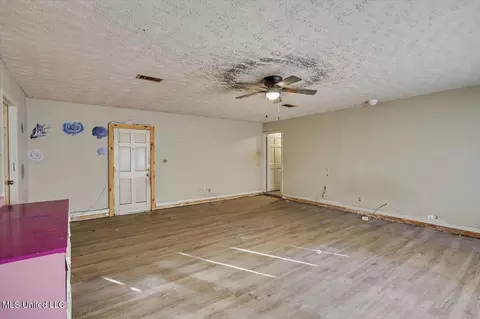 Other - 121 Yorkshire, Jackson, MS 39212 photo 10 of 13