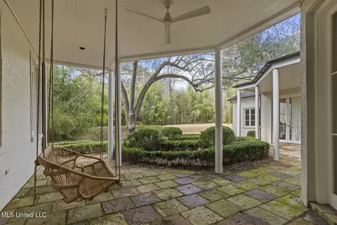 Exterior - 106 N Meadowbrook, Jackson, MS 39211 photo 5 of 17