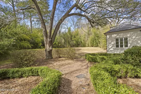 Exterior - 106 N Meadowbrook, Jackson, MS 39211 photo 6 of 17