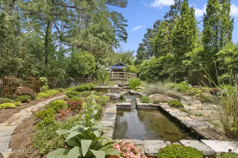Exterior - 106 N Meadowbrook, Jackson, MS 39211 photo 17 of 17