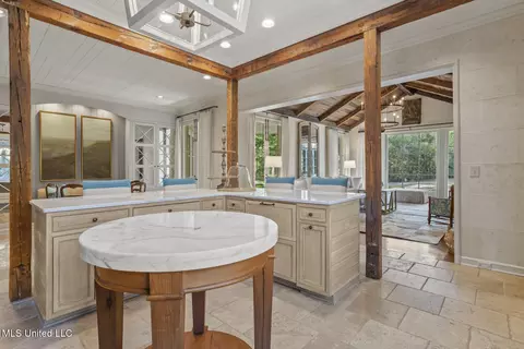 Kitchen - 106 N Meadowbrook, Jackson, MS 39211 photo 5 of 6
