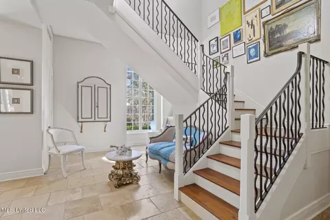 Entry Way - 106 N Meadowbrook, Jackson, MS 39211 photo 2 of 4