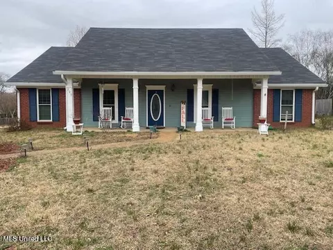 205 Crestwood Cv, Ridgeland, MS 39157