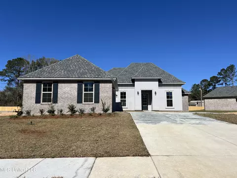 7284 S Aberdeen Dr, Pass Christian, MS 39571