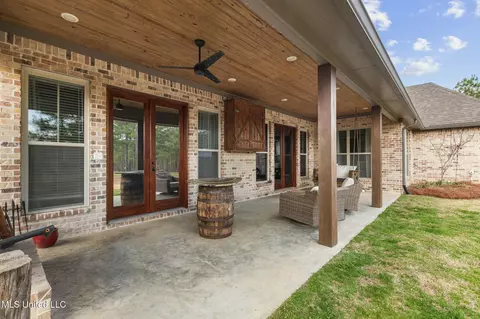 Exterior - 157 Bella Fleur Dr, Florence, MS 39073 photo 13 of 31