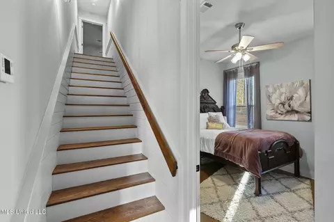Entry Way - 157 Bella Fleur Dr, Florence, MS 39073 photo 7 of 10
