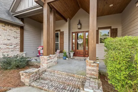 Exterior - 157 Bella Fleur Dr, Florence, MS 39073 photo 6 of 31
