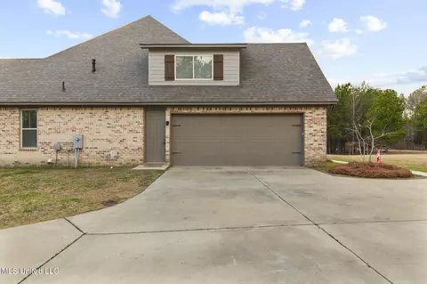 Exterior - 157 Bella Fleur Dr, Florence, MS 39073 photo 25 of 31
