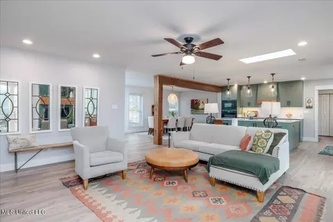 2425 Placid Cv, Nesbit, MS 38651 photo 5