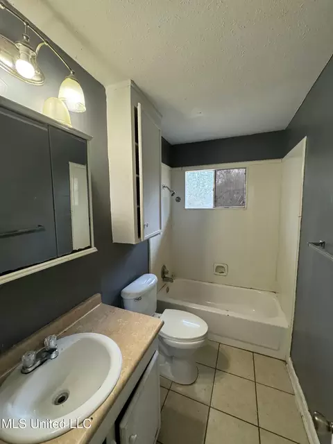 1010 Branch St, Jackson, MS 39212 photo 8