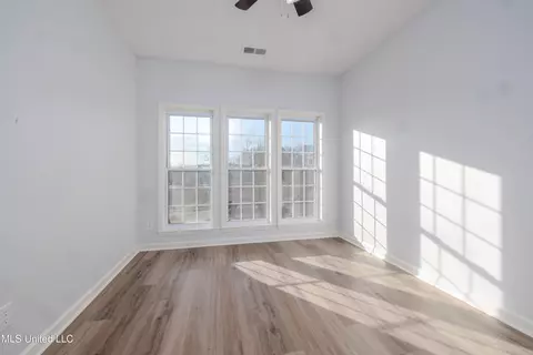 Bedroom - 3160 Grand Oaks Dr, Hernando, MS 38632 photo 5 of 6