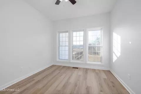 Other - 3160 Grand Oaks Dr, Hernando, MS 38632 photo 2 of 15