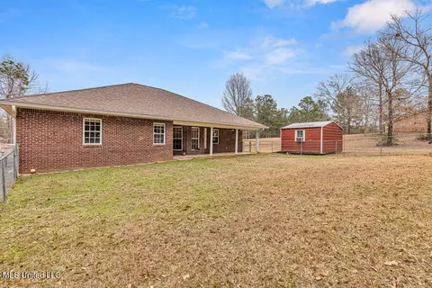 40 Tall Pine Dr, Wiggins, MS 39577 photo 4