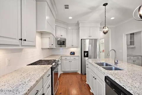 201 Dunbar Trl, Canton, MS 39046 photo 14