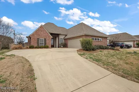 201 Dunbar Trl, Canton, MS 39046
