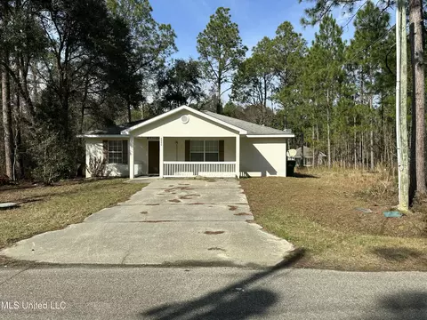 6040 W Forrest St, Bay Saint Louis, MS 39520