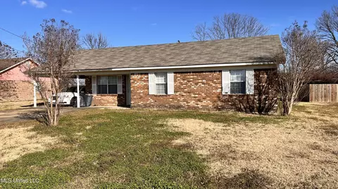 1416 E Pine Cir, Moorhead, MS 38761
