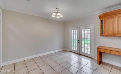 211 Pecan Cir, Brandon, MS 39042 photo 10