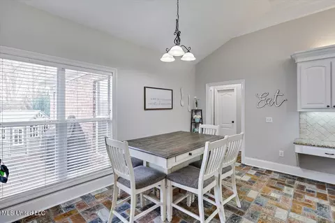 306 Cornerstone Dr, Brandon, MS 39042 photo 15