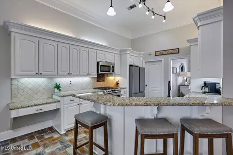 306 Cornerstone Dr, Brandon, MS 39042 photo 11