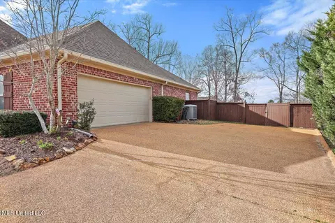 306 Cornerstone Dr, Brandon, MS 39042 photo 4