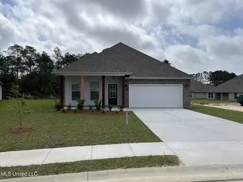 7704 Claymont Cir, Ocean Springs, MS 39564