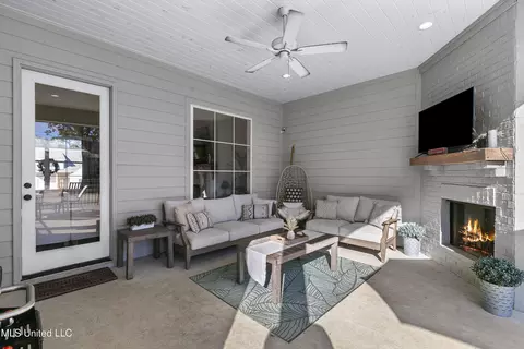 Exterior - 136 Paylors Way, Madison, MS 39110 photo 4 of 5