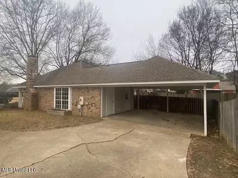820 Strawberry Pointe, Madison, MS 39110 photo 2