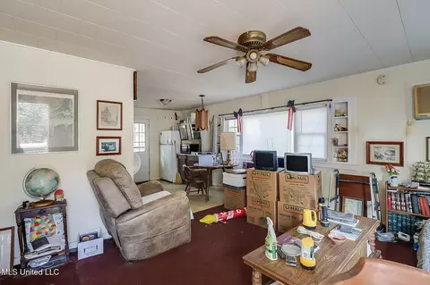 124 S Lang Ave, Long Beach, MS 39560 photo 4
