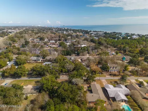 124 S Lang Ave, Long Beach, MS 39560 photo 11