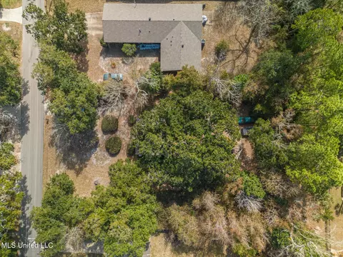 124 S Lang Ave, Long Beach, MS 39560 photo 12