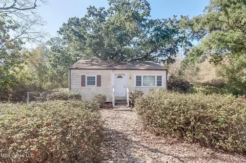 124 S Lang Ave, Long Beach, MS 39560 photo 3