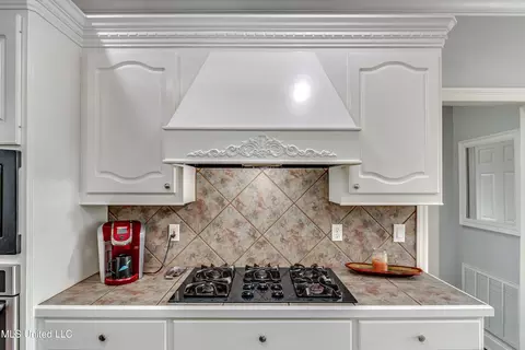 Kitchen - 2005 Old Town Pl, Brandon, MS 39042 photo 1 of 7