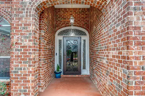 Entry Way - 2005 Old Town Pl, Brandon, MS 39042 photo 1 of 3