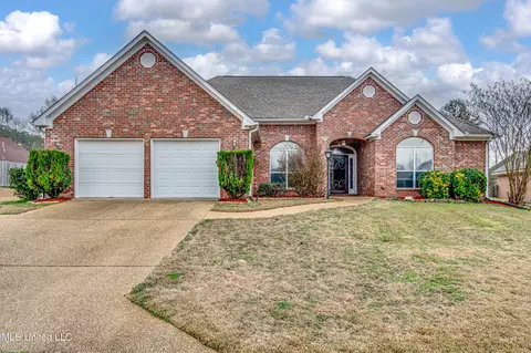 2005 Old Town Pl, Brandon, MS 39042