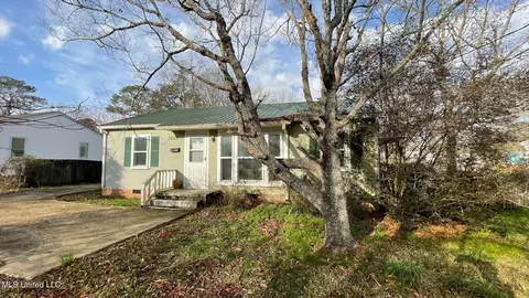 3607 Washington Ave, Gulfport, MS 39507