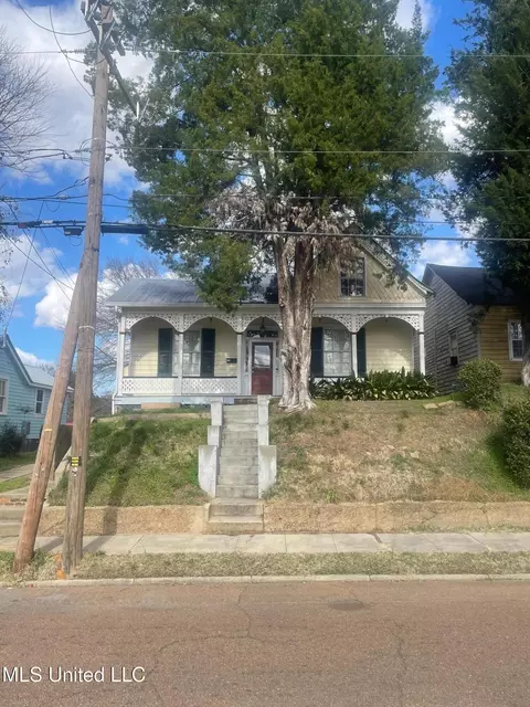 403 Madison St, Natchez, MS 39120