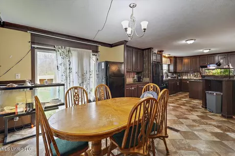 2344 Thigpen Rd, Raymond, MS 39154 photo 16